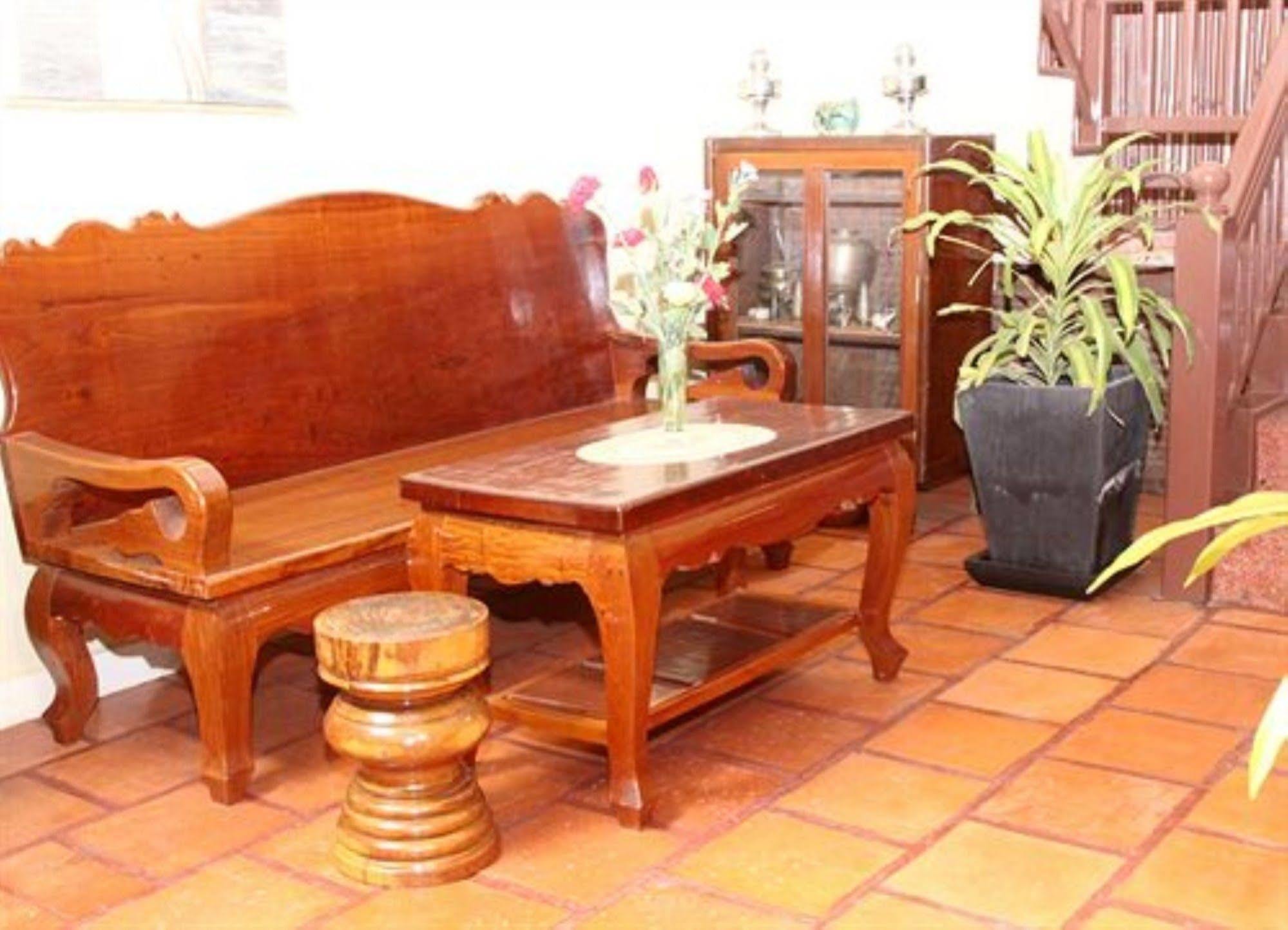 Oral D'Angkor Guest House Сиемрип Экстерьер фото