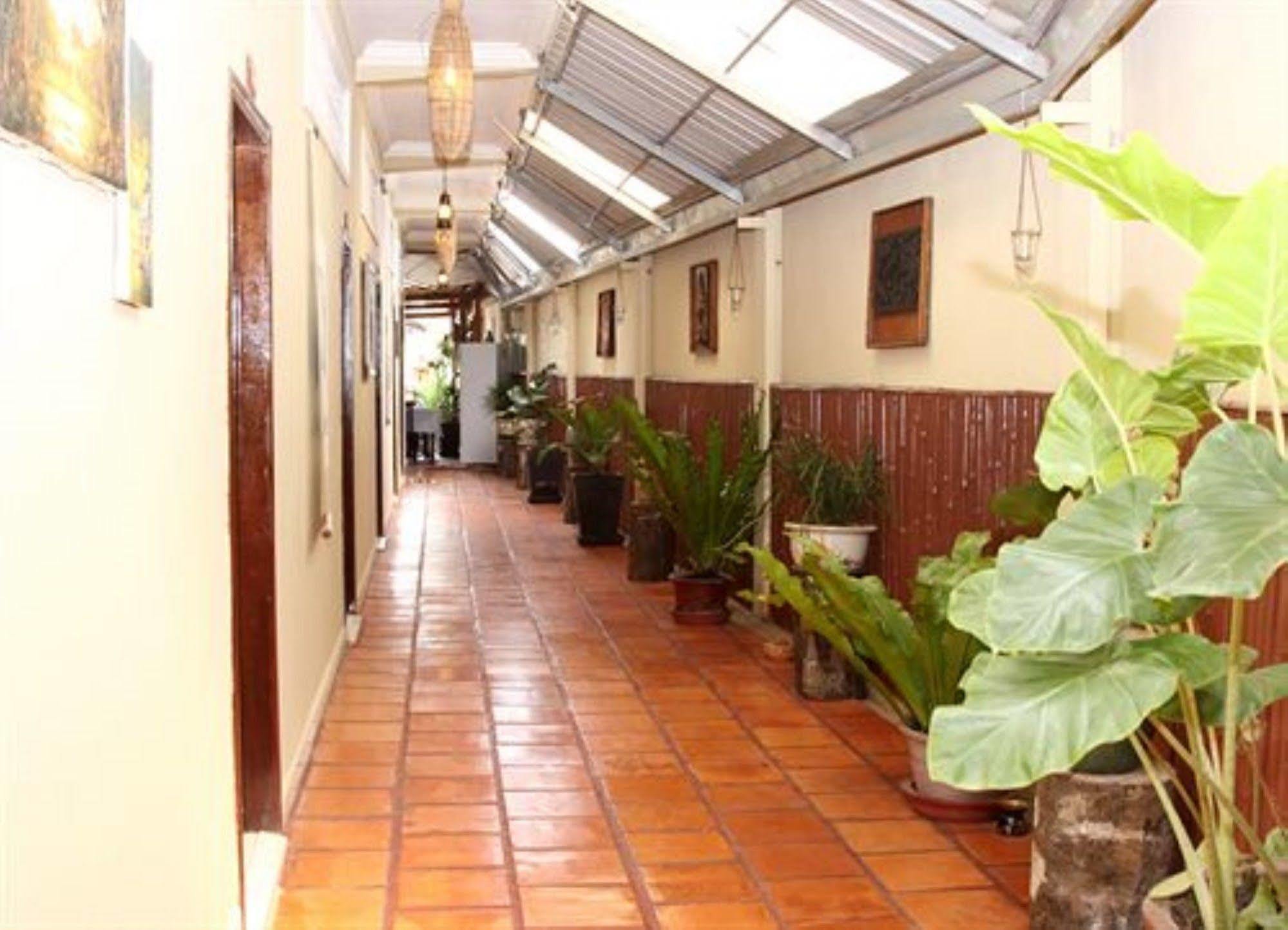 Oral D'Angkor Guest House Сиемрип Экстерьер фото